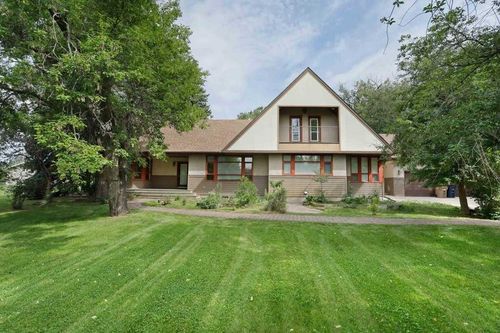 1024 Cassils Rd W, Brooks, AB, T1R0E2 | Card Image