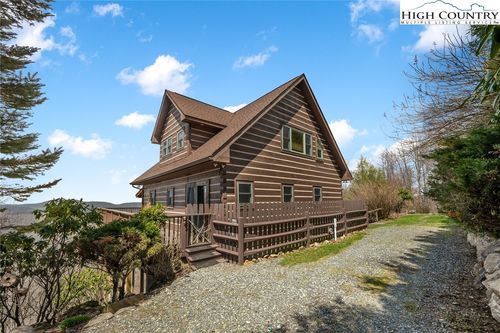 212 Goat Mountain Road, Zionville, NC, 28698 | Card Image