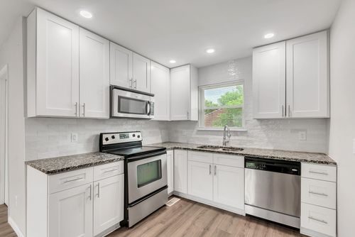 606 W 4th St, Columbia, TN, 38401-2645 | Card Image