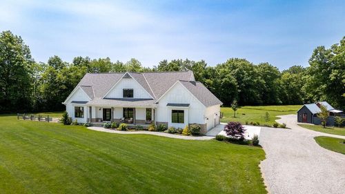 6381 Merchant Rd, Delaware, OH, 43015-9828 | Card Image