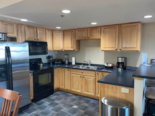 6 - 36 (#6) N 2 Nd St, Townhouse with 1 bedrooms, 2 bathrooms and null parking in Bayfield WI | Image 9