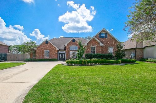 112 Jasmine Ct, Belle Chasse, LA, 70037-1655 | Card Image