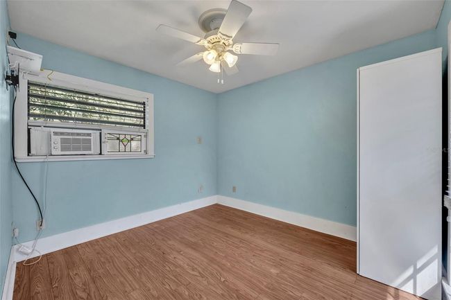 Apartment bedroom | Image 23