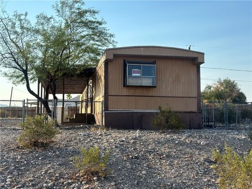 1075 Gemstone Ave, Bullhead City, AZ, 86442-5917 | Card Image