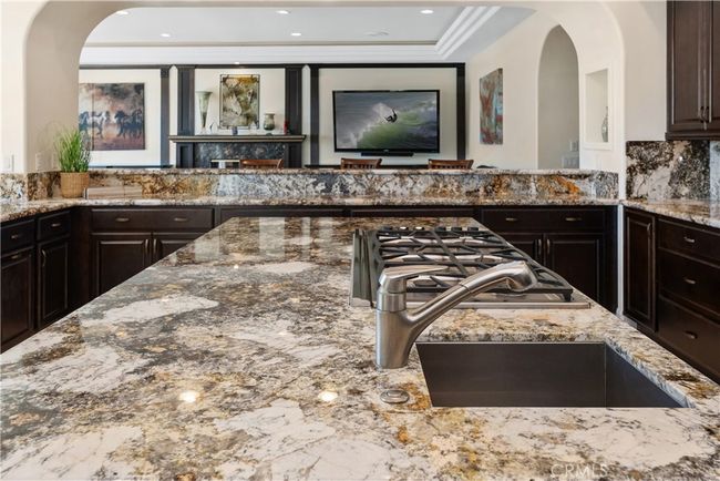 49 Poppy Hills Rd, House other with 6 bedrooms, 7 bathrooms and 3 parking in Laguna Niguel CA | Image 16