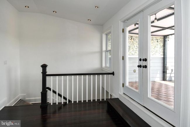 APT-3 - 719 12 Th St Se, Condo with 2 bedrooms, 3 bathrooms and null parking in WASHINGTON DC | Image 42
