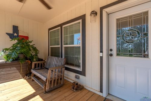 628 E George Richey Rd, Clarksville City, TX, 75693-2712 | Card Image