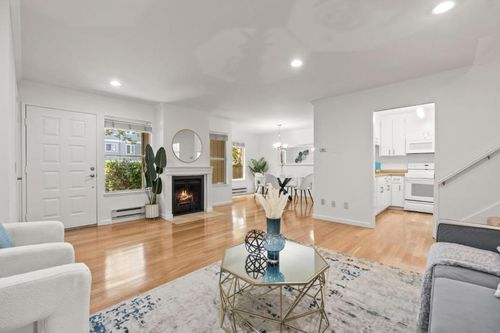 apt-c-903 Apricot Ave, Campbell, CA, 95008-3211 | Card Image