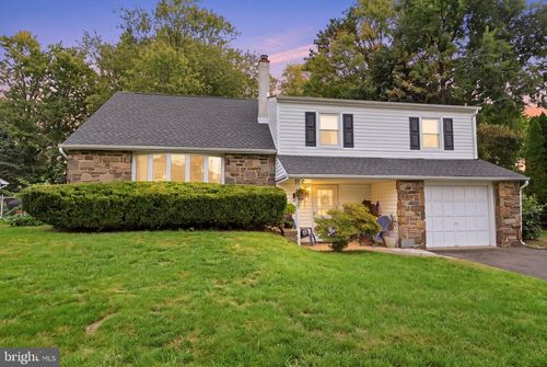 177 Share Drive, MORRISVILLE, PA, 19067 | Card Image