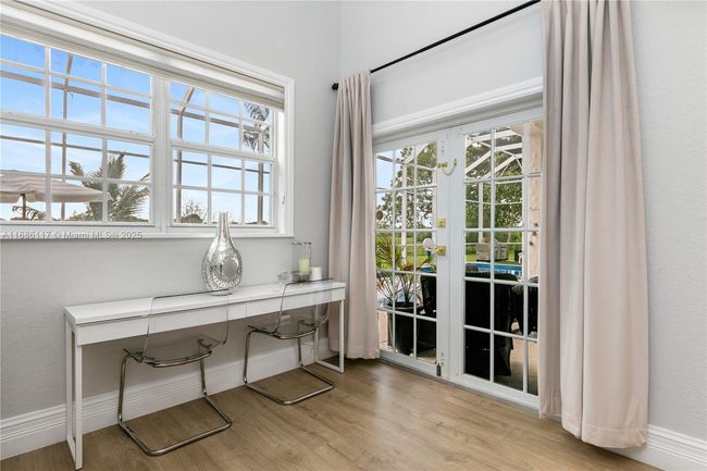 15500 Sw 34 Th Ct, House other with 5 bedrooms, 4 bathrooms and null parking in Davie FL | Image 24