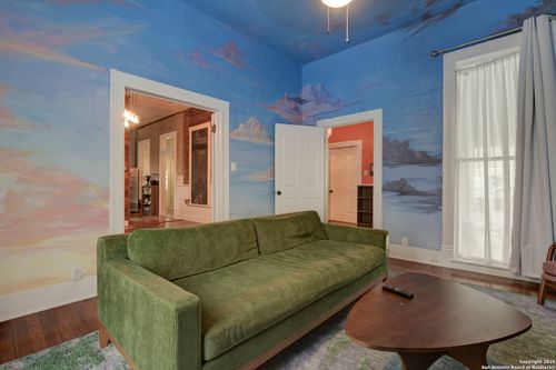 529 Mason St, San Antonio, TX, 78208-1340 | Card Image