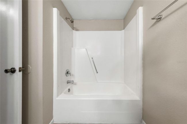 Bathroom #2 - Shower | Image 17
