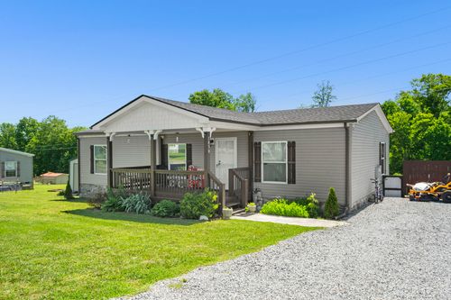 1030 Pointe Ln, Lafayette, TN, 37083-3199 | Card Image