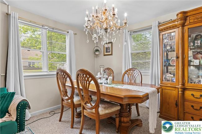 1373 Puggy Ln, House other with 4 bedrooms, 2 bathrooms and null parking in BETHLEHEM PA | Image 5