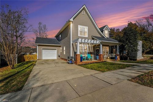 597 Lakeside Valley Dr, Winston-Salem, NC, 27107-6267 | Card Image