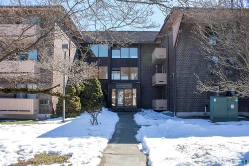 unit-c10-40 California St, Stratford, CT, 06615-5717 | Card Image