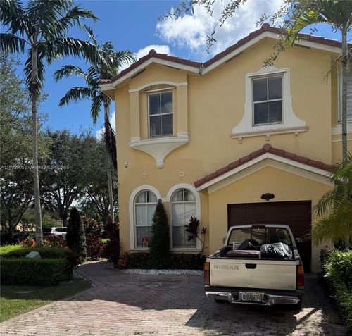 0-15030 Sw 9th Ter, Miami, FL, 33194-2460 | Card Image