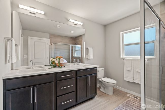 EH49 - 207 207 Th St Se, House other with 3 bedrooms, 3 bathrooms and 2 parking in Bothell WA | Image 31