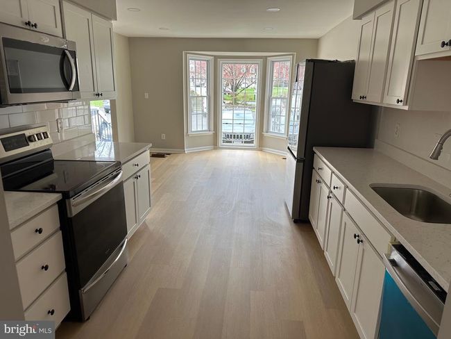 1168 Jeffrey Dr, Townhouse with 3 bedrooms, 4 bathrooms and null parking in CROFTON MD | Image 4