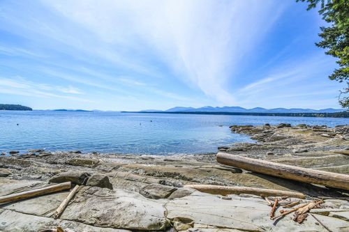 919 Salal Dr, Mudge Island, NL, A1A1A1 | Card Image