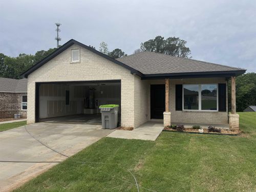 1601 Rambling Brook Dr, Benton, AR, 72015-9010 | Card Image