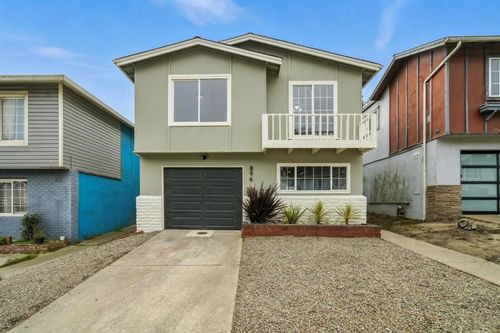 896 Skyline Dr, Daly City, CA, 94015-4634 | Card Image