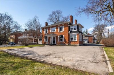 156 Bridge St E, Home with 5 bedrooms, 6 bathrooms and 15 parking in Belleville ON | Image 2