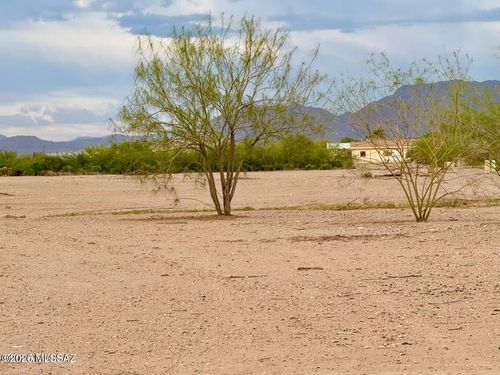 17-506 W 14th St, Eloy, AZ, 85131-1717 | Card Image