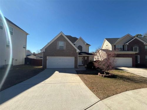 209 Siesta Key Ct, Locust Grove, GA, 30248-3699 | Card Image