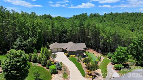 5515 Cedar Cove Way, Lenoir, NC, 28645-6982 | Card Image