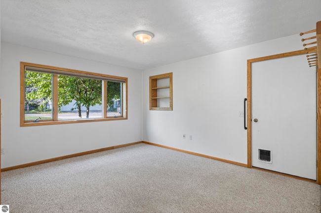 12305 3 Rd St, House other with 5 bedrooms, 4 bathrooms and null parking in Kewadin MI | Image 57