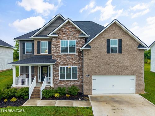 2014 Farm Blvd, Sevierville, TN, 37876-5008 | Card Image
