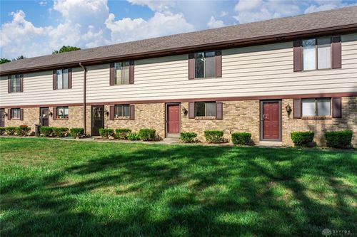 7853 Betsy Ross Circle, Dayton, OH, 45459 | Card Image
