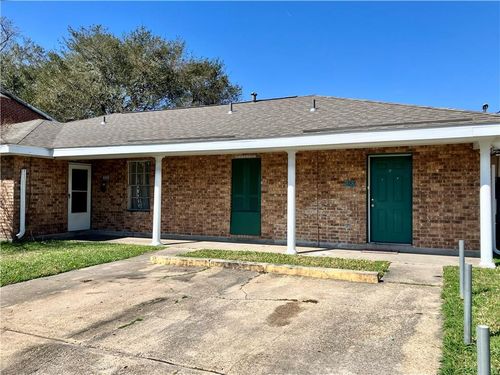 216 Marion Ct, River Ridge, LA, 70123-1316 | Card Image