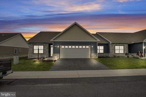 128 Cardinal Dr, SHIPPENSBURG, PA, 17257-9585 | Card Image