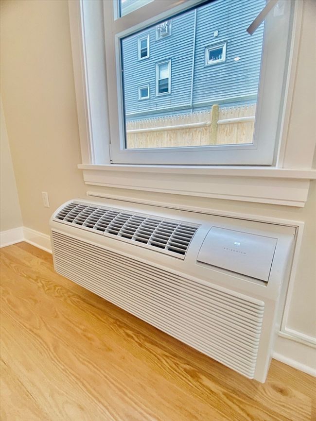 1 - 15 Yuill Cir, Condo with 2 bedrooms, 2 bathrooms and 1 parking in Boston MA | Image 13