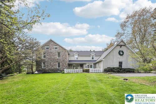 3811 Lilac Rd, Allentown, PA, 18103-9355 | Card Image