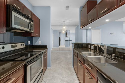 apt-3103-9800 Pagewood Ln, Houston, TX, 77042-5532 | Card Image