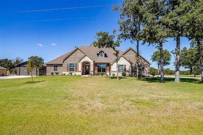 413 Zonaverde Court, House other with 4 bedrooms, 2 bathrooms and null parking in Poolville TX | Image 2