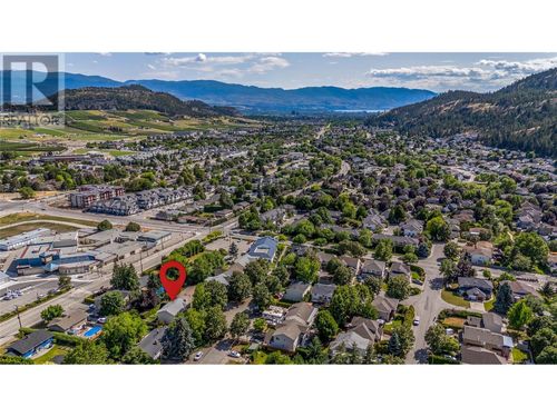 1887 Millard Crt E, Kelowna, BC, V1V1R2 | Card Image
