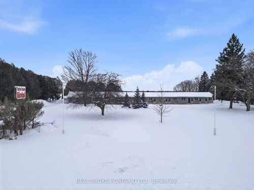 77575 London Rd, Clinton, ON, N0M1L0 | Card Image