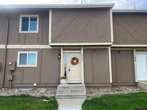 1406 Raindance Dr, Rock Springs, WY, 82901-4556 | Card Image