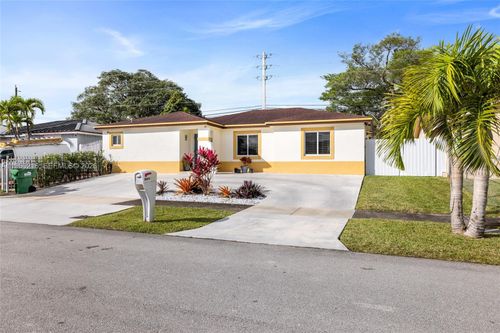 20814 Sw 126th Ct, Miami, FL, 33177-5718 | Card Image