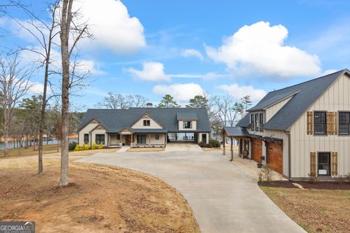 300 Black Point Dr, Hartwell, GA, 30643-4406 | Card Image