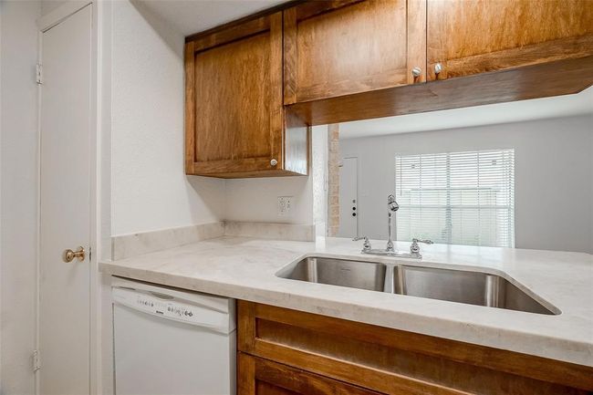 APT-207 - 250 El Dorado Blvd, Townhouse with 1 bedrooms, 1 bathrooms and null parking in Webster TX | Image 6