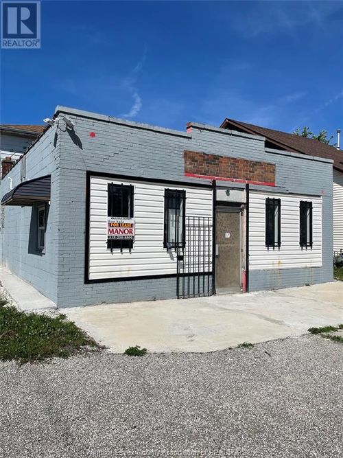 1095 Partington Ave, Windsor, ON, N9B2P1 | Card Image