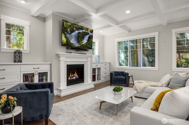 Enjoy family and friends in this elegant and spacious great room. | Image 7