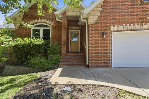 5436 S Michigan Ave, Springfield, MO, 65810-2695 | Card Image