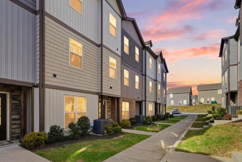 107 Jean Alyne Dotson Dr, La Vergne, TN, 37086-1704 | Card Image