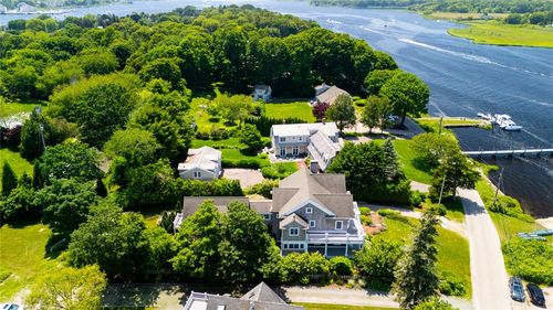 52 Avondale Rd, Westerly, RI, 02891-5004 | Card Image